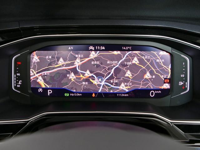 ポロ ＴＳＩスタイル　純正ナビ、アダプティブクルーズコントロール、ＩＱＬＥＤヘッドライト、液晶メータークラスター、前後パーキングセンサー、前後ドライブレコーダー、ブラインドスポット、レーンキープアシスト（3枚目）