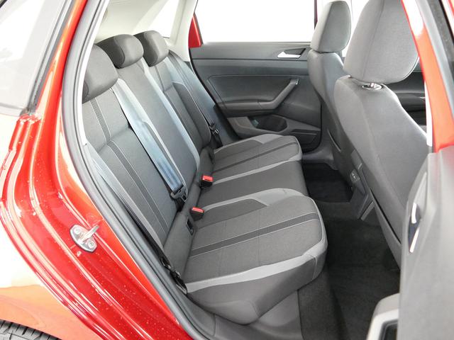 ポロ ＴＳＩスタイル　純正ナビ、アダプティブクルーズコントロール、ＩＱＬＥＤヘッドライト、液晶メータークラスター、前後パーキングセンサー、前後ドライブレコーダー、ブラインドスポット、レーンキープアシスト（11枚目）