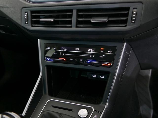 ポロ ＴＳＩスタイル　純正ナビ、アダプティブクルーズコントロール、ＩＱＬＥＤヘッドライト、液晶メータークラスター、前後パーキングセンサー、前後ドライブレコーダー、ブラインドスポット、レーンキープアシスト（13枚目）