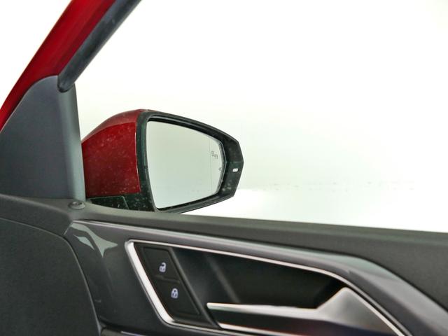 ポロ ＴＳＩスタイル　純正ナビ、アダプティブクルーズコントロール、ＩＱＬＥＤヘッドライト、液晶メータークラスター、前後パーキングセンサー、前後ドライブレコーダー、ブラインドスポット、レーンキープアシスト（16枚目）