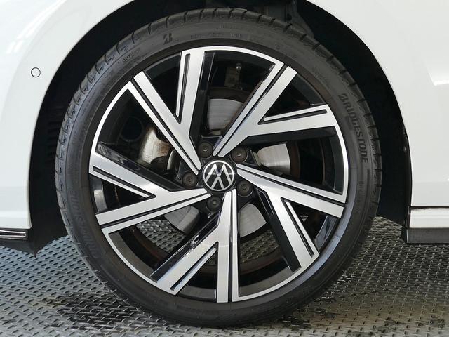 ゴルフ eTSI Rライン LEDヘッドライト、アダプティブクルーズコントロール、レーンキープアシスト、ブラインドスポット、リヤバックカメラ、液晶メータークラスター、APPコネクト、前後パーキングセンサー、前後ドライブレコーダー(21枚目)