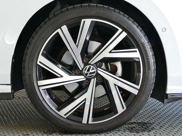 ゴルフ eTSI Rライン LEDヘッドライト、アダプティブクルーズコントロール、レーンキープアシスト、ブラインドスポット、リヤバックカメラ、液晶メータークラスター、APPコネクト、前後パーキングセンサー、前後ドライブレコーダー(24枚目)