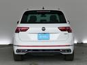 TSI 4モーション Rライン フルタイム4WD、純正ナビ、アダプティブクルーズコントロール、レーンキープアシスト、ブラインドスポット、液晶メータークラスター、アラウンドビューモニター、前後パーキングセンサー(25枚目)