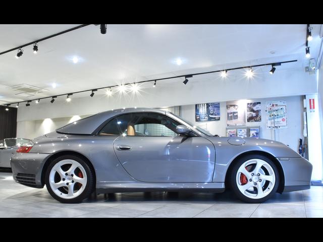 911カレラ4S カブリオレ ハードトップ付き ディーラー車(8枚目)