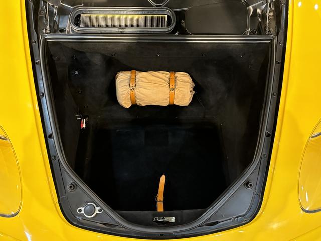３６０ モデナ　ディーラー車　左ハンドル　６速ＭＴ　タイミングベルト、ウォーターポンプ、サーモスタット、テンショナー、プーリー交換済　ミッションマウント交換済　フェラーリバッグ　過去販売車輌（12枚目）