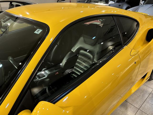 ３６０ モデナ　ディーラー車　左ハンドル　６速ＭＴ　タイミングベルト、ウォーターポンプ、サーモスタット、テンショナー、プーリー交換済　ミッションマウント交換済　フェラーリバッグ　過去販売車輌（26枚目）
