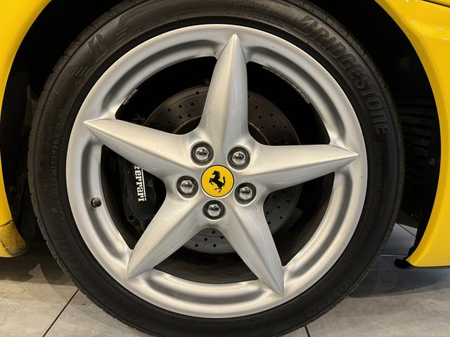 ３６０ モデナ　ディーラー車　左ハンドル　６速ＭＴ　タイミングベルト、ウォーターポンプ、サーモスタット、テンショナー、プーリー交換済　ミッションマウント交換済　フェラーリバッグ　過去販売車輌（56枚目）