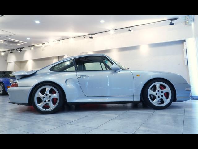 ９１１ ９１１ターボＳ　整備記録簿２１枚　Ｘ５０　エアダクト　ディーラー車　リアウィング　取説　スペアキー　サンルーフ　ＰＣＣＭ　エンジンマッチング（4枚目）