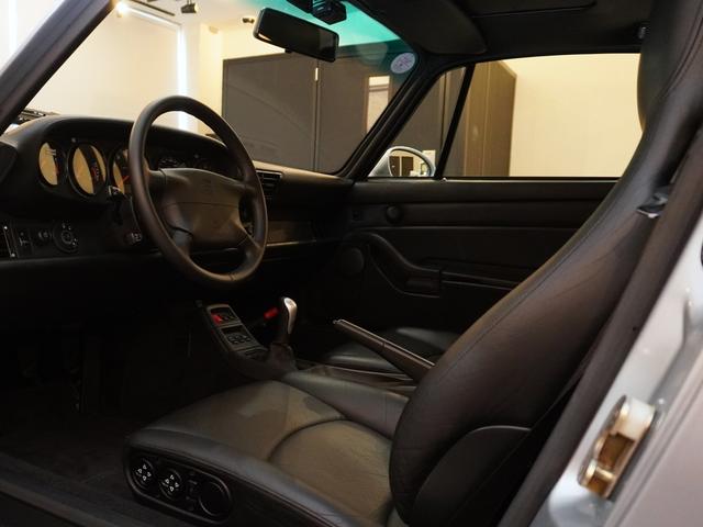 ９１１ ９１１ターボＳ　整備記録簿２１枚　Ｘ５０　エアダクト　ディーラー車　リアウィング　取説　スペアキー　サンルーフ　ＰＣＣＭ　エンジンマッチング（6枚目）