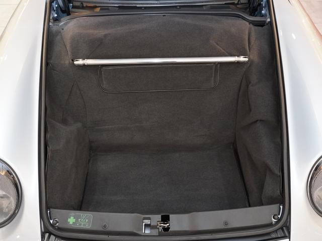 ９１１ ９１１ターボＳ　整備記録簿２１枚　Ｘ５０　エアダクト　ディーラー車　リアウィング　取説　スペアキー　サンルーフ　ＰＣＣＭ　エンジンマッチング（14枚目）