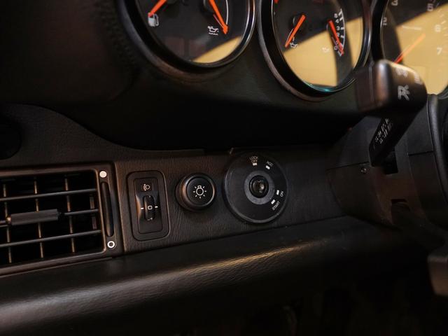 ９１１ ９１１ターボＳ　整備記録簿２１枚　Ｘ５０　エアダクト　ディーラー車　リアウィング　取説　スペアキー　サンルーフ　ＰＣＣＭ　エンジンマッチング（46枚目）