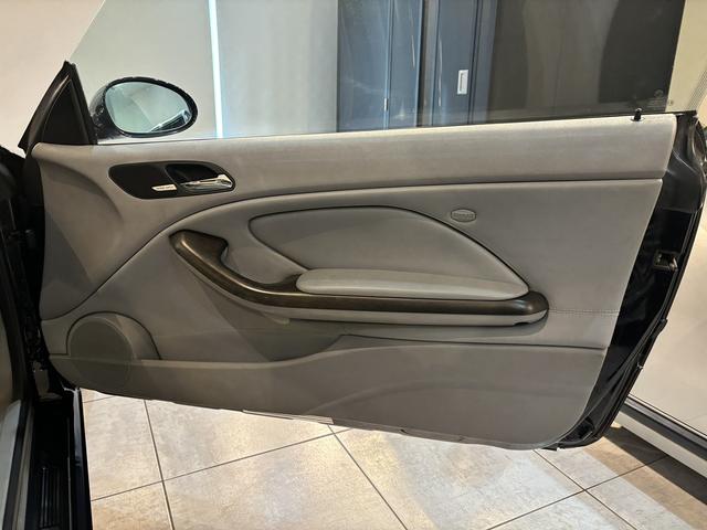 M3 M3クーペ 左ハンドル 6速MT ディーラー車 サンルーフ S54エンジン 343PS グレーレザーシート Mダブルスポークstyle67 ダブルVANOSエンジン Mスポーツサスペンション(10枚目)