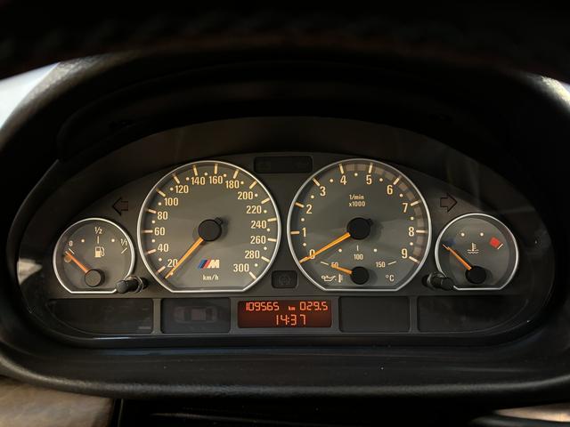 M3 M3クーペ 左ハンドル 6速MT ディーラー車 サンルーフ S54エンジン 343PS グレーレザーシート Mダブルスポークstyle67 ダブルVANOSエンジン Mスポーツサスペンション(57枚目)