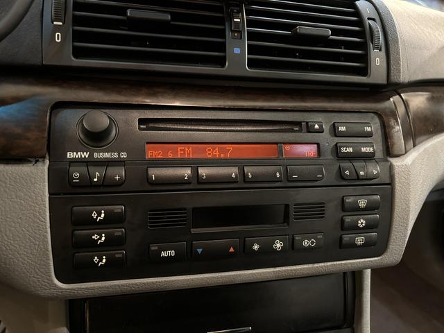 M3 M3クーペ 左ハンドル 6速MT ディーラー車 サンルーフ S54エンジン 343PS グレーレザーシート Mダブルスポークstyle67 ダブルVANOSエンジン Mスポーツサスペンション(58枚目)