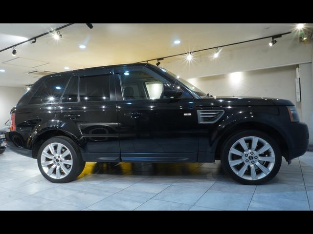 レンジローバースポーツ ５．０　Ｖ８　ユーザー様買取車輌　後期型　Ｖ８ＮＡ　５．０Ｌエンジン　安心のサンルーフレス　車検Ｒ９年１月２６日まで　記録簿８枚残ってます！（8枚目）