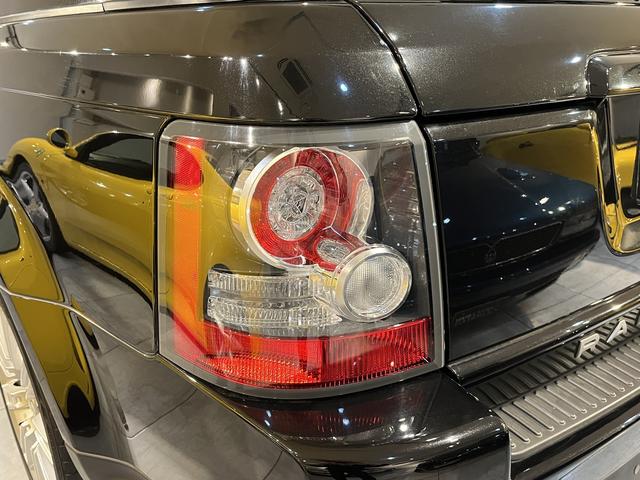 レンジローバースポーツ ５．０　Ｖ８　ユーザー様買取車輌　後期型　Ｖ８ＮＡ　５．０Ｌエンジン　安心のサンルーフレス　車検Ｒ９年１月２６日まで　記録簿８枚残ってます！（29枚目）