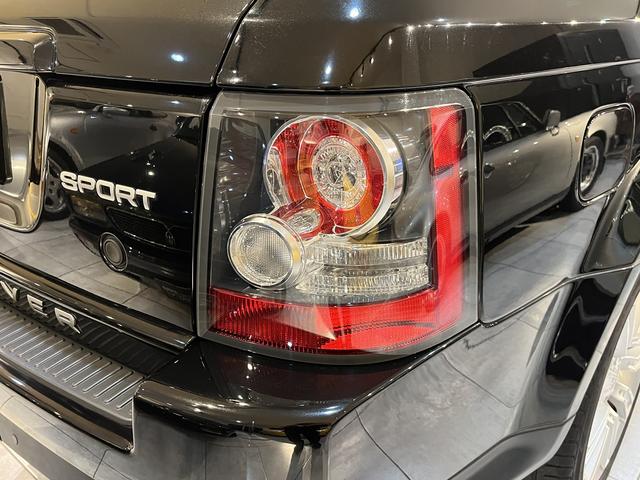 レンジローバースポーツ ５．０　Ｖ８　ユーザー様買取車輌　後期型　Ｖ８ＮＡ　５．０Ｌエンジン　安心のサンルーフレス　車検Ｒ９年１月２６日まで　記録簿８枚残ってます！（30枚目）
