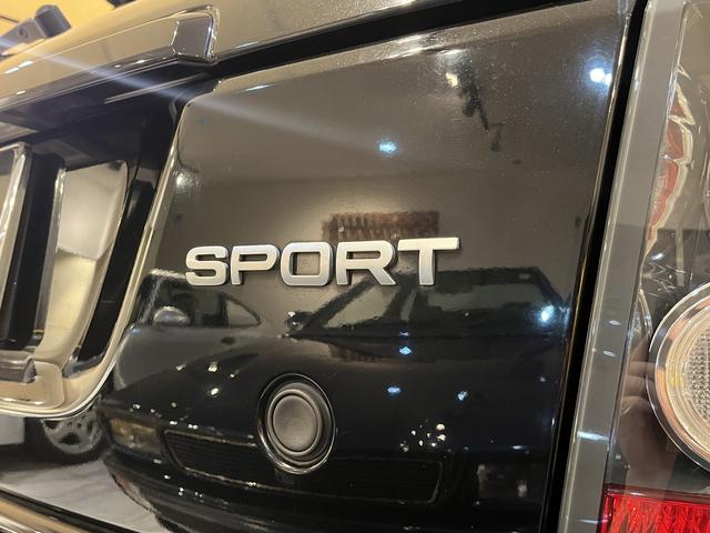レンジローバースポーツ ５．０　Ｖ８　ユーザー様買取車輌　後期型　Ｖ８ＮＡ　５．０Ｌエンジン　安心のサンルーフレス　車検Ｒ９年１月２６日まで　記録簿８枚残ってます！（33枚目）