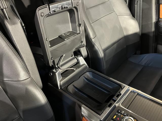 レンジローバースポーツ ５．０　Ｖ８　ユーザー様買取車輌　後期型　Ｖ８ＮＡ　５．０Ｌエンジン　安心のサンルーフレス　車検Ｒ９年１月２６日まで　記録簿８枚残ってます！（45枚目）