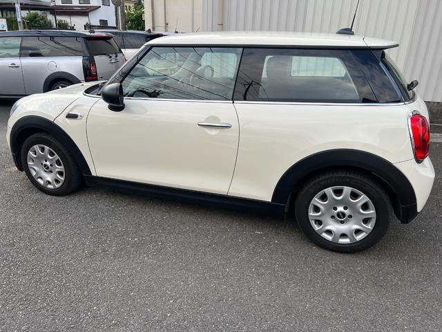ＭＩＮＩ ワン　ワン（４名）　１２００ｃｃ　禁煙車　ＥＴＣ　前後ドラレコ（9枚目）