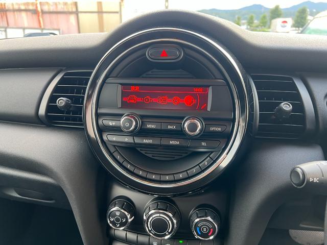 ＭＩＮＩ ワン　ワン（４名）　１２００ｃｃ　禁煙車　ＥＴＣ　前後ドラレコ（12枚目）