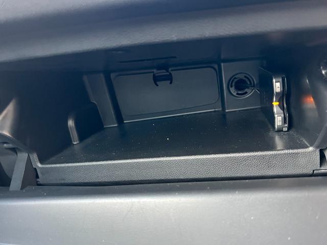 ＭＩＮＩ ワン　ワン（４名）　１２００ｃｃ　禁煙車　ＥＴＣ　前後ドラレコ（19枚目）