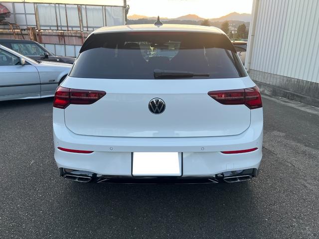 ゴルフ ＴＤＩ　Ｒライン　プラチナムエディション　禁煙車　ディーゼル　ＤＣＣパッケージ　ＡＣＣ　ヘッドラップディスプレイ　ステアリングヒーター（3枚目）
