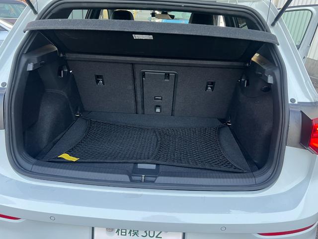 ゴルフ ＴＤＩ　Ｒライン　プラチナムエディション　禁煙車　ディーゼル　ＤＣＣパッケージ　ＡＣＣ　ヘッドラップディスプレイ　ステアリングヒーター（29枚目）