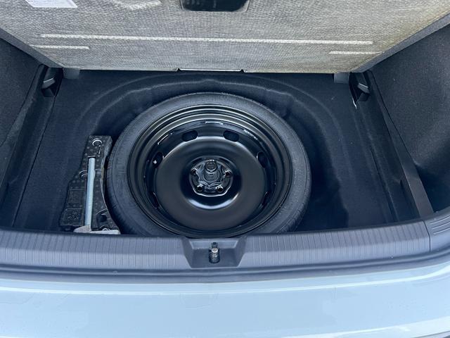 ゴルフ ＴＤＩ　Ｒライン　プラチナムエディション　禁煙車　ディーゼル　ＤＣＣパッケージ　ＡＣＣ　ヘッドラップディスプレイ　ステアリングヒーター（30枚目）