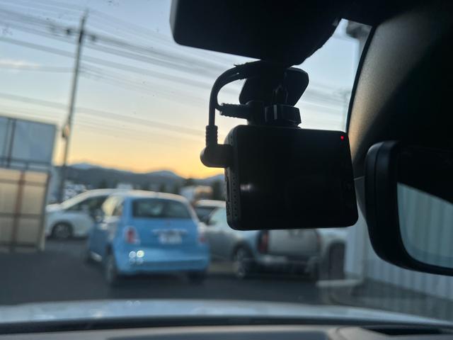 ゴルフ ＴＤＩ　Ｒライン　プラチナムエディション　禁煙車　ディーゼル　ＤＣＣパッケージ　ＡＣＣ　ヘッドラップディスプレイ　ステアリングヒーター（41枚目）