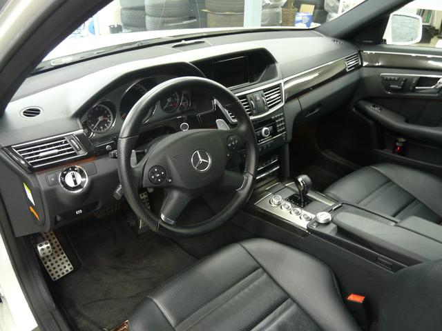 E63AMG V8 黒革 純正HDDナビ地デジTV Bカメラ(7枚目)