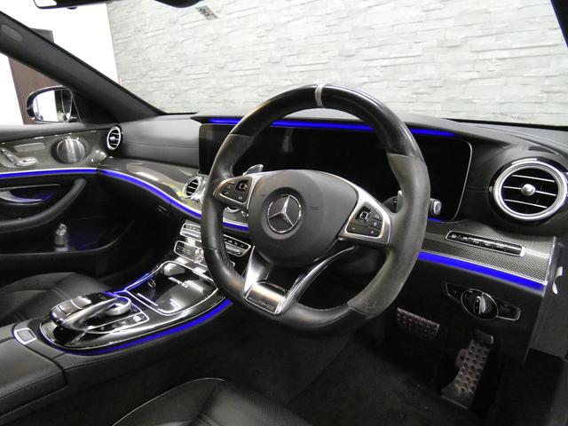 Ｅ６３　Ｓ　４マチック＋　右Ｈ　Ｖ８ツインターボ　ＲＳＰ　黒革　ナビ　ＴＶ　Ｂｕｒｍｅｓｔｅｒ　エアバランス　全周Ｃ　ＰＴＳ　ディストロ　ＨＵＤ　Ｐシート　ヒーター　Ｐトランク　赤キャリパー　マルチビームＬＥＤ　２０ＡＷ(7枚目)