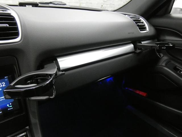 PORSCHE CAYMAN BASE GRADE