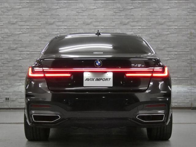 ７シリーズ ７４５ｅ　Ｍスポーツ　後期型　ガラスＳＲ　コニャック革　シートヒーター＆ベンチレーター　４ゾーンＡＣ　純正ＨＤＤナビ地デジ　ｈａｒｍａｎ／Ｋａｒｄｏｎサウンド　ＨＵＤ＆ＰＤＣ　トップビュー＋３Ｄビュー　Ｄアシストプロ　レーザーライト　専用２０ＡＷ　禁煙（6枚目）