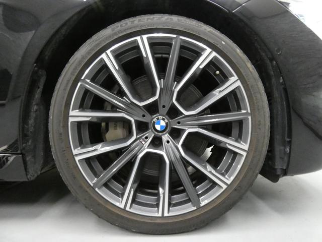 ７シリーズ ７４５ｅ　Ｍスポーツ　後期型　ガラスＳＲ　コニャック革　シートヒーター＆ベンチレーター　４ゾーンＡＣ　純正ＨＤＤナビ地デジ　ｈａｒｍａｎ／Ｋａｒｄｏｎサウンド　ＨＵＤ＆ＰＤＣ　トップビュー＋３Ｄビュー　Ｄアシストプロ　レーザーライト　専用２０ＡＷ　禁煙（52枚目）