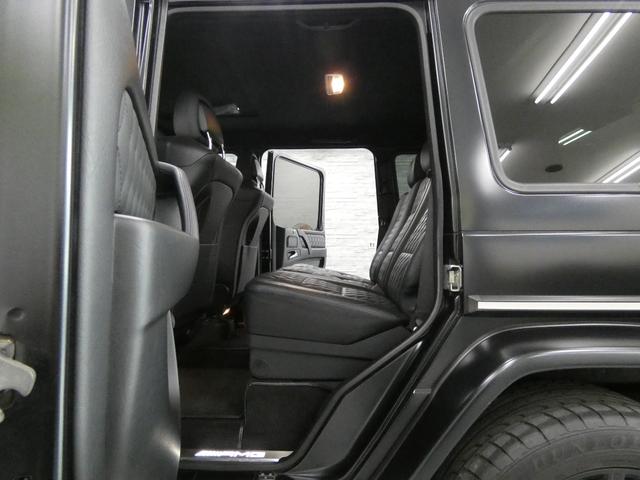 Gクラス G63 V8ツインターボ 正規D車 designo外装色 エクスクルーシブインテリアPKG SR designo黒革 シートヒーター&ベンチレーター ナビ harman/kardon 純正S&Bカメラ PTS ディストロ&BSA 赤キャリパー 専用20AW(10枚目)