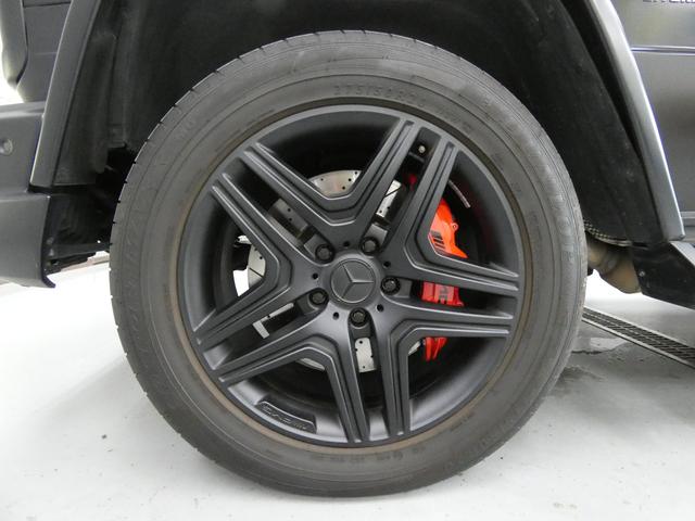 Gクラス G63 V8ツインターボ 正規D車 designo外装色 エクスクルーシブインテリアPKG SR designo黒革 シートヒーター&ベンチレーター ナビ harman/kardon 純正S&Bカメラ PTS ディストロ&BSA 赤キャリパー 専用20AW(46枚目)