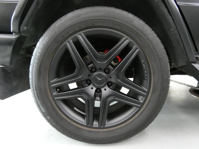 Gクラス G63 V8ツインターボ 正規D車 designo外装色 エクスクルーシブインテリアPKG SR designo黒革 シートヒーター&ベンチレーター ナビ harman/kardon 純正S&Bカメラ PTS ディストロ&BSA 赤キャリパー 専用20AW(49枚目)