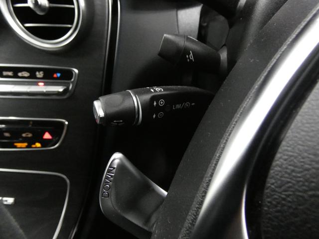 Cクラス C63 S V8ツインターボ 右H正規D車 EXC-PKG 黒革 シートヒーター 純正HDDナビ地デジ Burmesterサウンド Bカメラ&PTS レーダーセーフティPKG パナメリカーナグリル 赤キャリパー 専用19インチAW 禁煙車(16枚目)