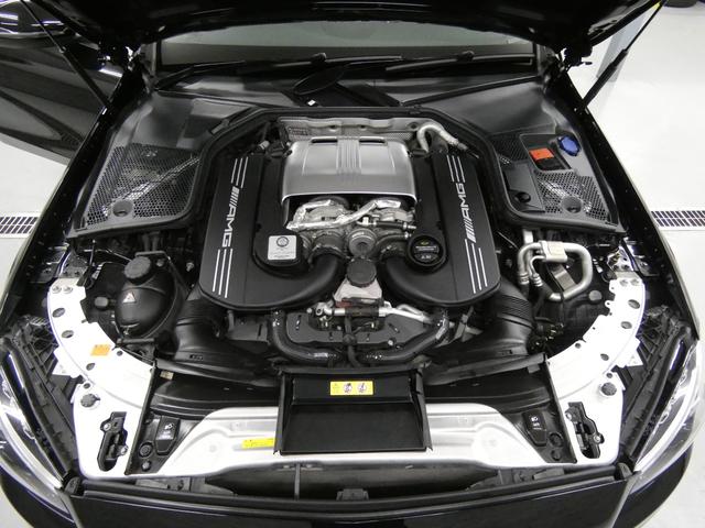 Cクラス C63 S V8ツインターボ 右H正規D車 EXC-PKG 黒革 シートヒーター 純正HDDナビ地デジ Burmesterサウンド Bカメラ&PTS レーダーセーフティPKG パナメリカーナグリル 赤キャリパー 専用19インチAW 禁煙車(20枚目)