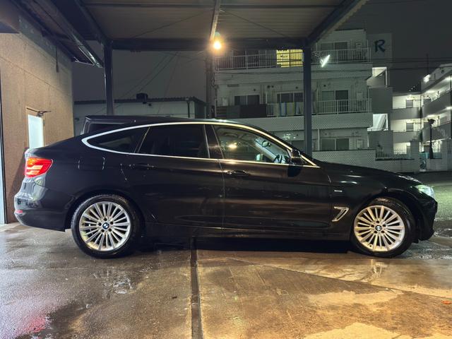 3シリーズ 320iグランツーリスモ ラグジュアリー ベージュ革 シートヒーター ウッドインテリア 純正HDDナビ Bカメラ&PDC ACC&インテリジェントS 電動Rゲート コンフォートA 専用18インチAW(2枚目)