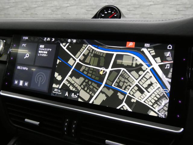 オートマチックテールゲート（バーチャルペダル付）、ソフトクローズドア