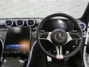 心地良い禁煙の室内はレザーエクスクルーシブパッケージならではの本革シート(シエナブラウン)&シートヒーターや開放感有るパノラミックスライディングルーフが完備!!
