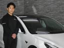 セールスアドバイザー 鈴木 智也(スズキ トモヤ)と申します。この度は弊社取扱い車両をご覧頂き誠に有難う御座います。お問い合わせご来店心よりお待ち申し上げております。