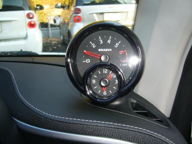 スマートフォーツークーペ BRABUS エクスクルーシブ フルセグTVナビ ETC ドライブレコーダー 本革シート シートヒーター(11枚目)