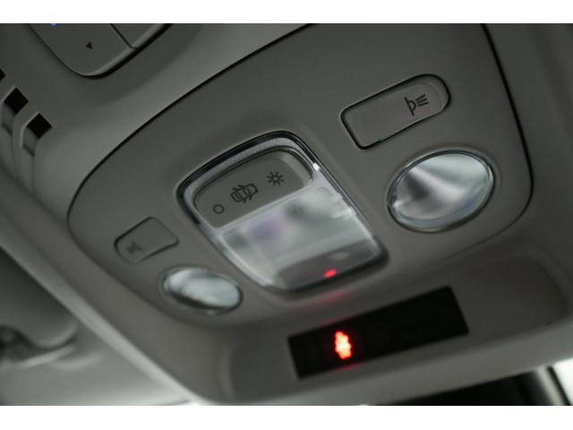 Ｃ３ エアクロス シャインパック　ブルーＨＤｉ　新車保証継承　試乗車　サンルーフ　純正１７インチアルミホイール　クルーズコントロール　グリップコントロール　ヒルディセントコントロール　ブラインドスポットモニター　トップリアビジョン付きバックカメラ（52枚目）