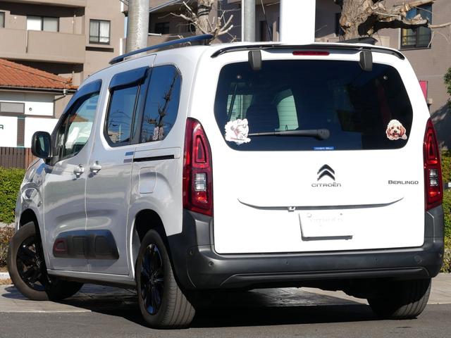 ベルランゴ トリコ　弊社下取り／認定中古車保証／限定車／純正１６インチアルミホイール／アクティブクルーズコントロール／ブラインドスポットモニター／パノラミックガラスルーフ／モジュトップ／バックカメラ／パーキングセンサー（6枚目）