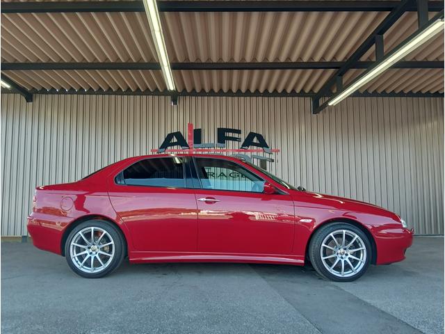 アルファ156 2.5 V6 24V 外装全塗装仕上げ済み 6速MT シングル触媒フェイズ1モデル REGOエキゾースト KONIショック交換済み(4枚目)