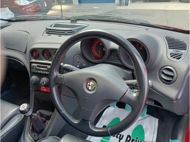 アルファ156 2.5 V6 24V 外装全塗装仕上げ済み 6速MT シングル触媒フェイズ1モデル REGOエキゾースト KONIショック交換済み(20枚目)