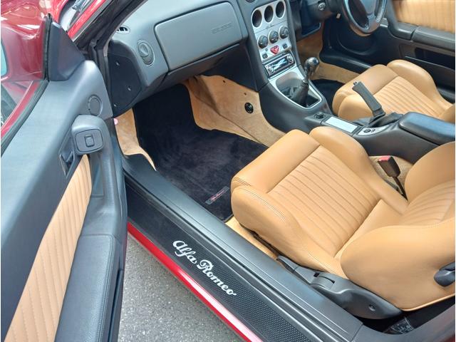 アルファGTV 3.0 V6 24V ASSOエキゾーストマニホールド、キダスペシャルフロントパイプ、RAGAZZONストレートリアマフラー、フロントスポイラー、GTA純正17インチアルミ(14枚目)